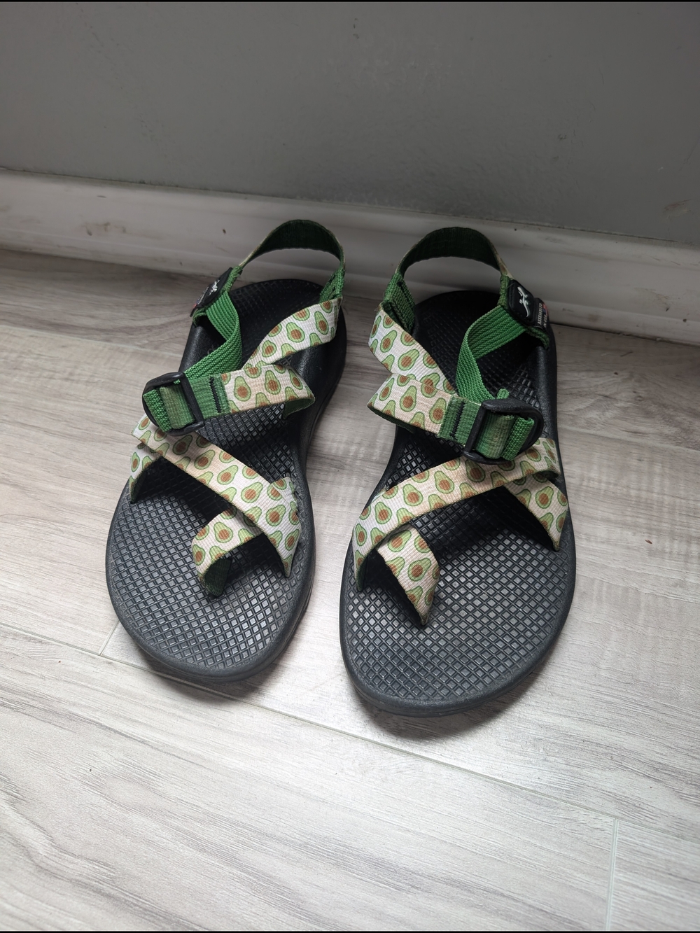 Women's Green Patterned Outdoor Sandals